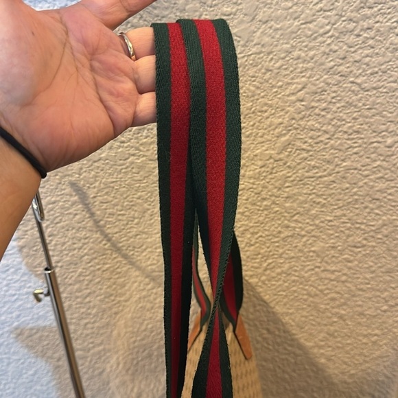 Vintage Gucci Monogram Shoulder Bag - Picture 9 of 10